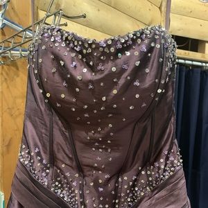 Prom Dress / Formal Wear